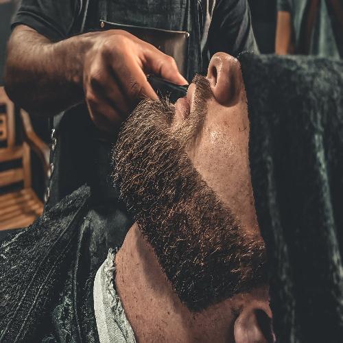 BARBER MEN'S BEARD STYLING